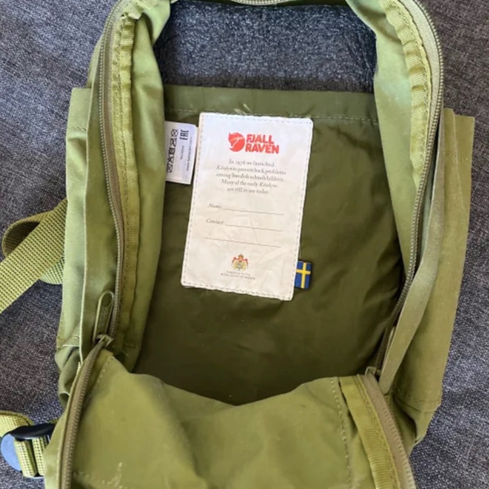 Mini Kaken backpack with Durable Fabric. Barely used - Picture 4 of 4